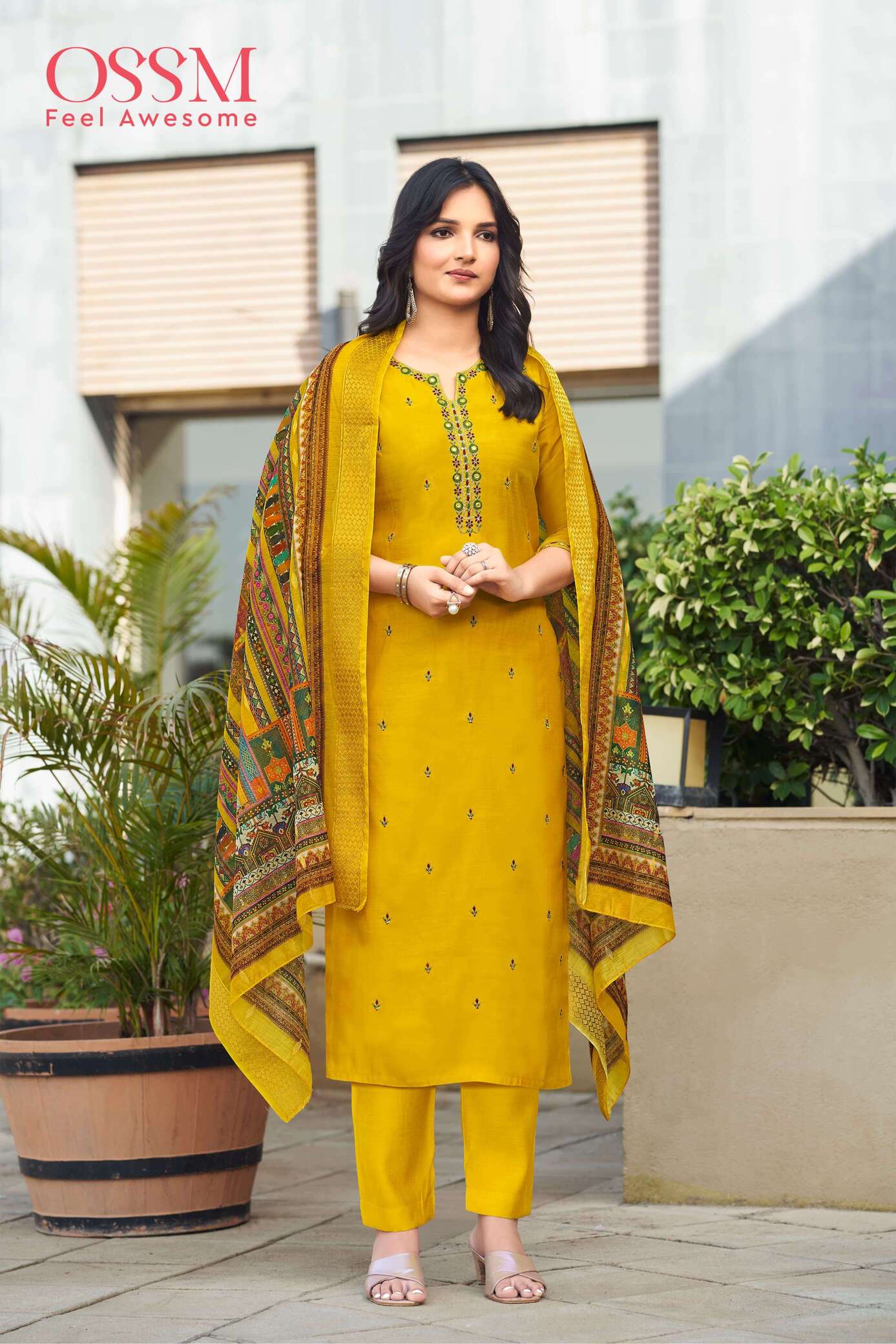 Ossm Mohey Emboidery Salwar Kameez Catalog collection 4