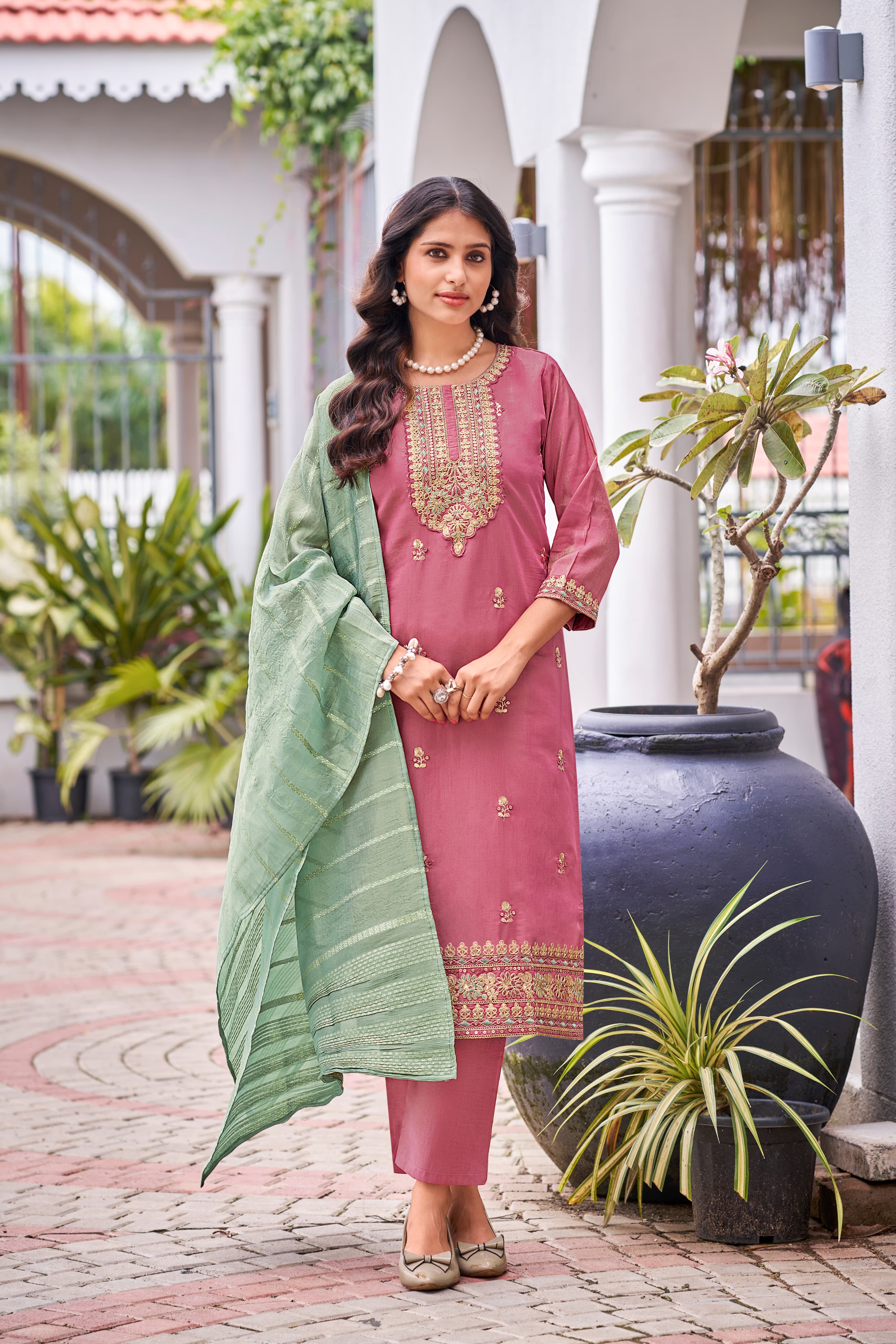 Ossm Mishu Embroidery Salwar Kameez Catalog collection 5