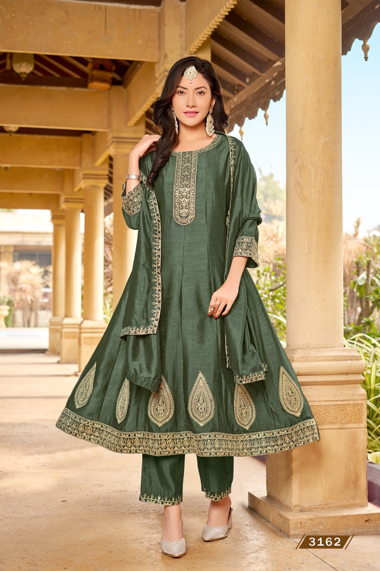 Ladies Flavour Mehandi Embroidery Salwar Kameez Catalog collection 1